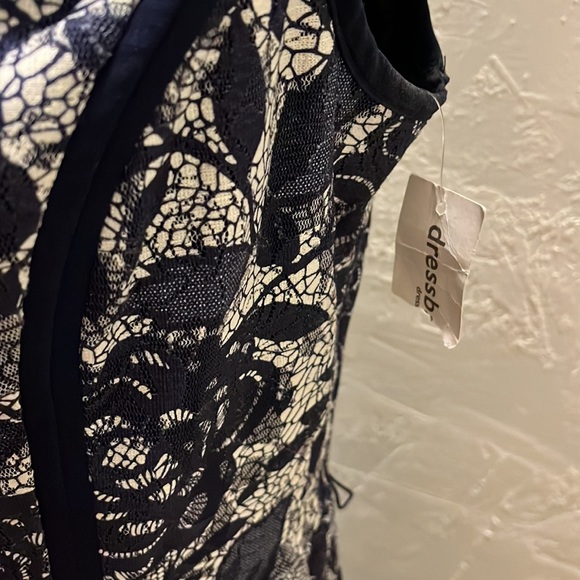 👗 Dress Barn mid length Dress 👗 - Picture 4 of 12